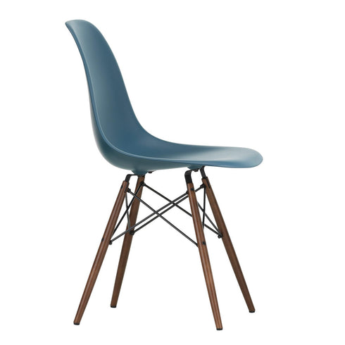 Cadeira Eames em Plástico DSW / Base dark maple